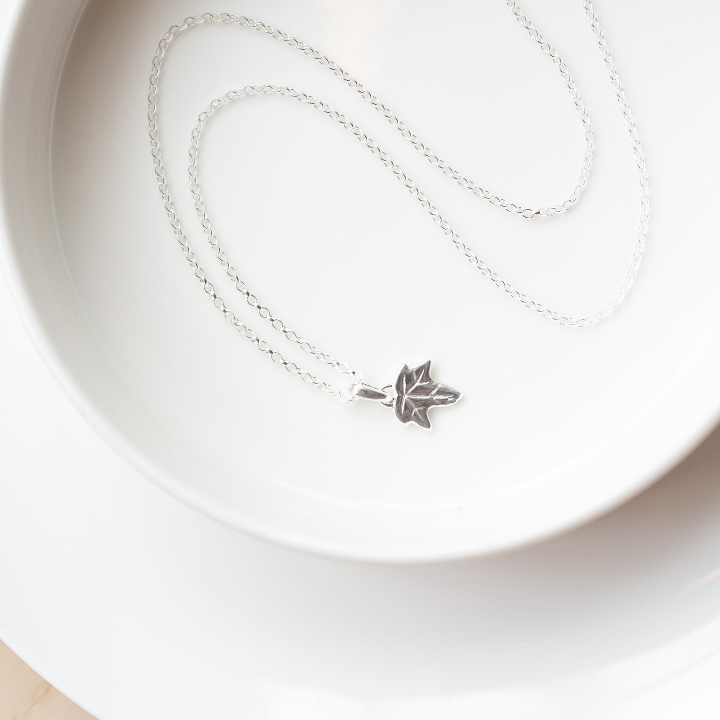 Ivy Leaf Silver Pendant Necklace