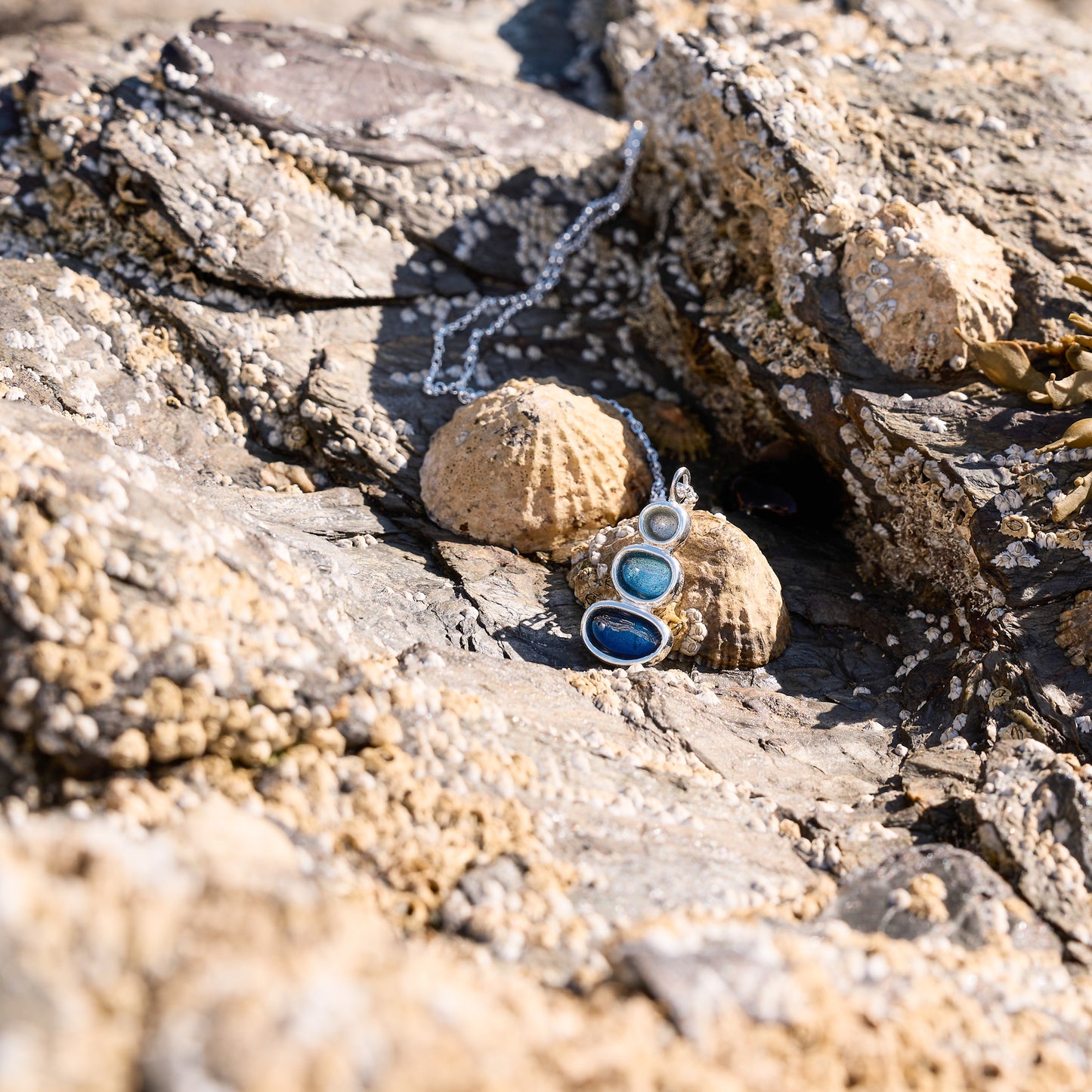 Sterling Silver Balance Pebble Necklace - Niarbyl