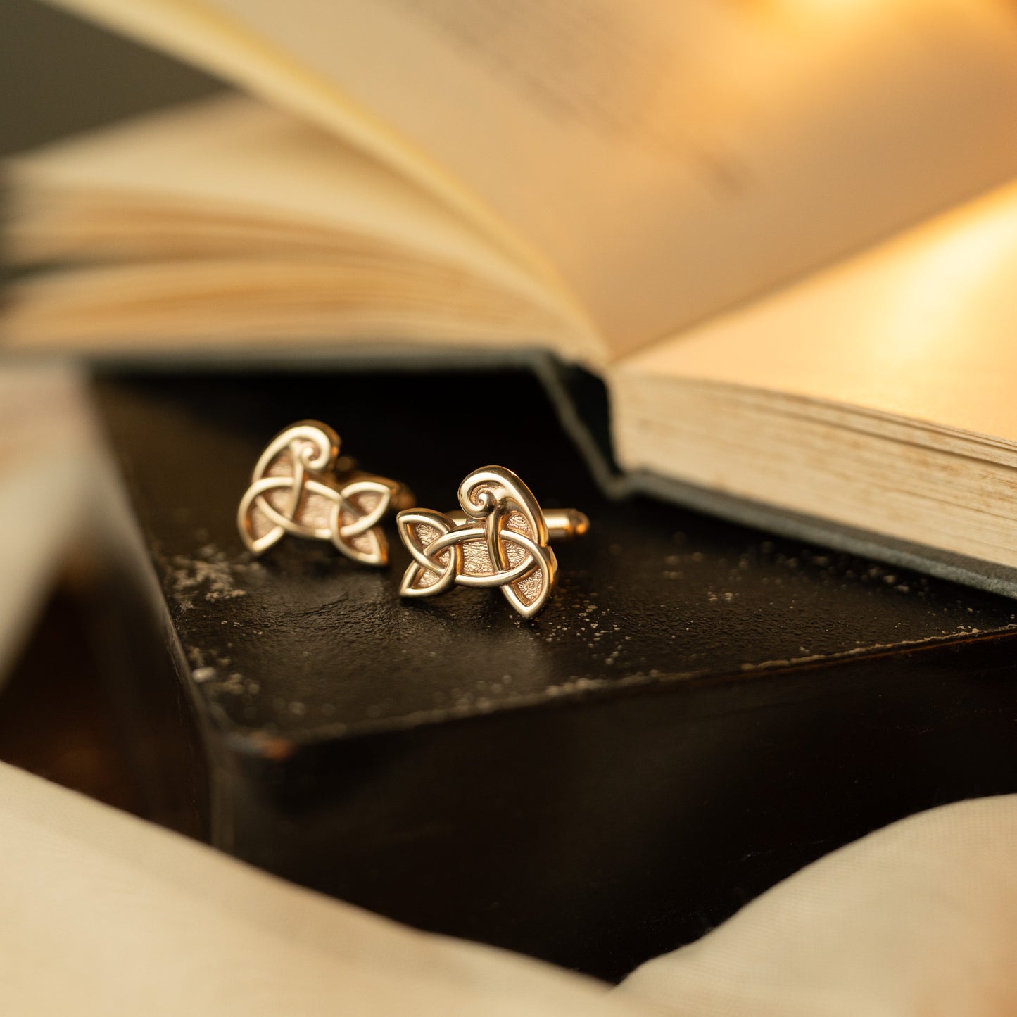 Gold Sandulf's Cross Knotwork Cufflinks