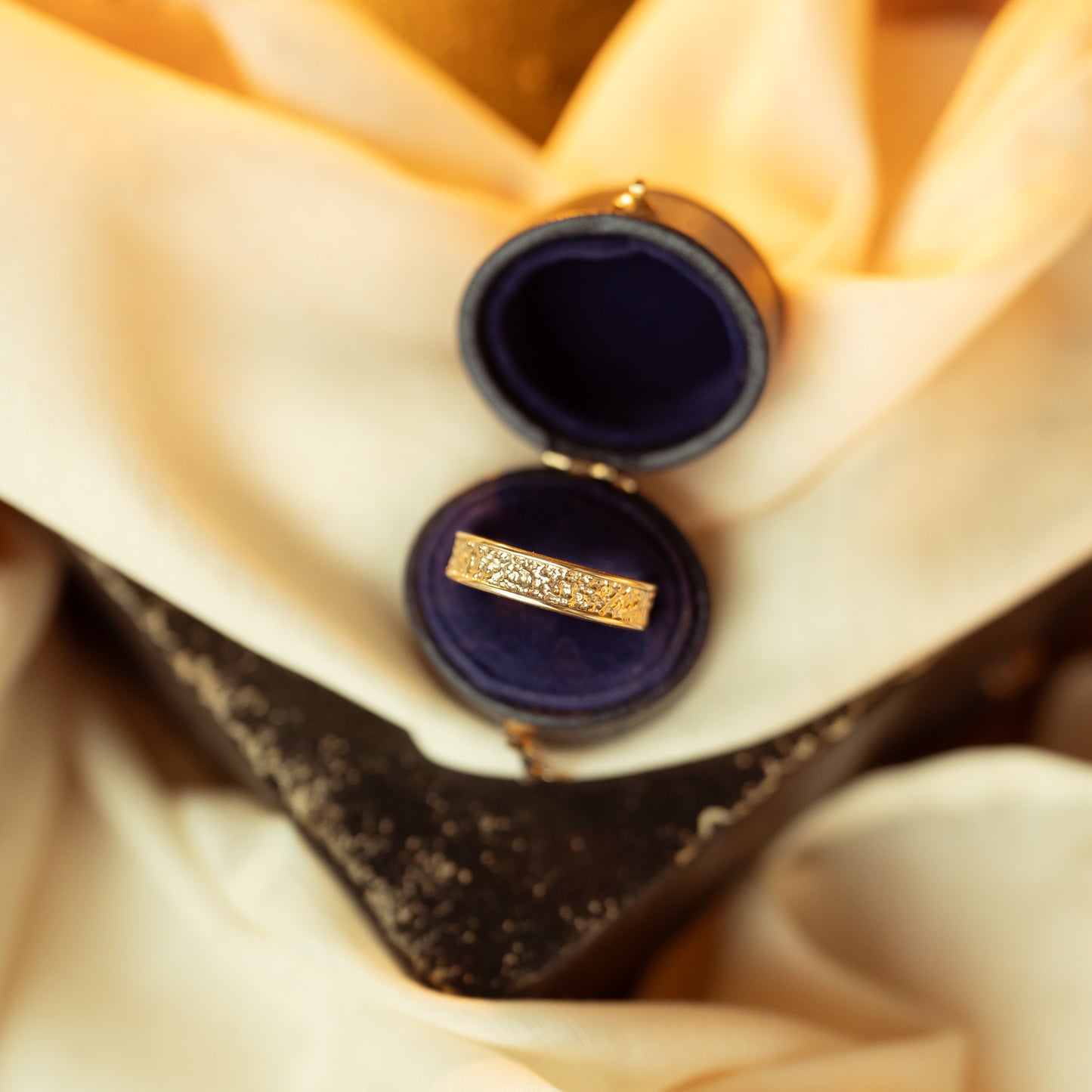 Gold Stardust Ring - Yellow, Rose or White Gold