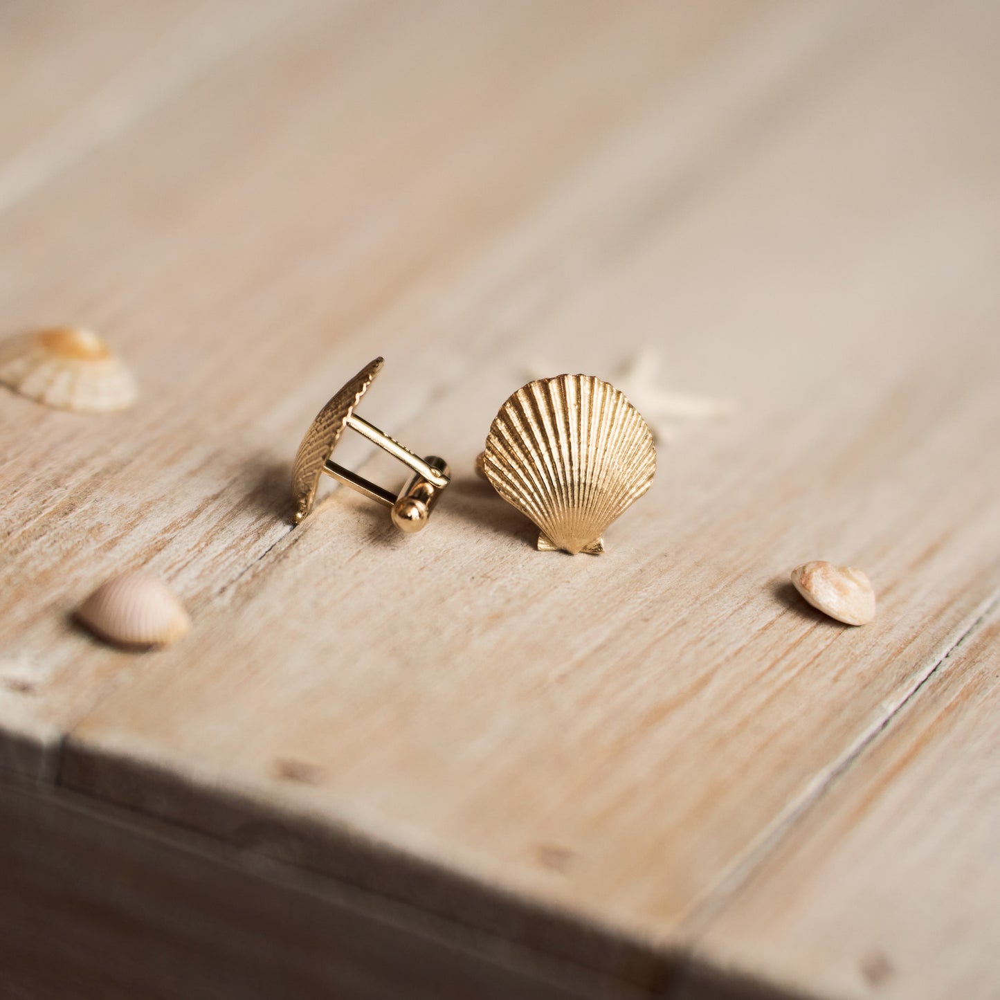 Gold Scallop Shell Cufflinks - Queenie Shells