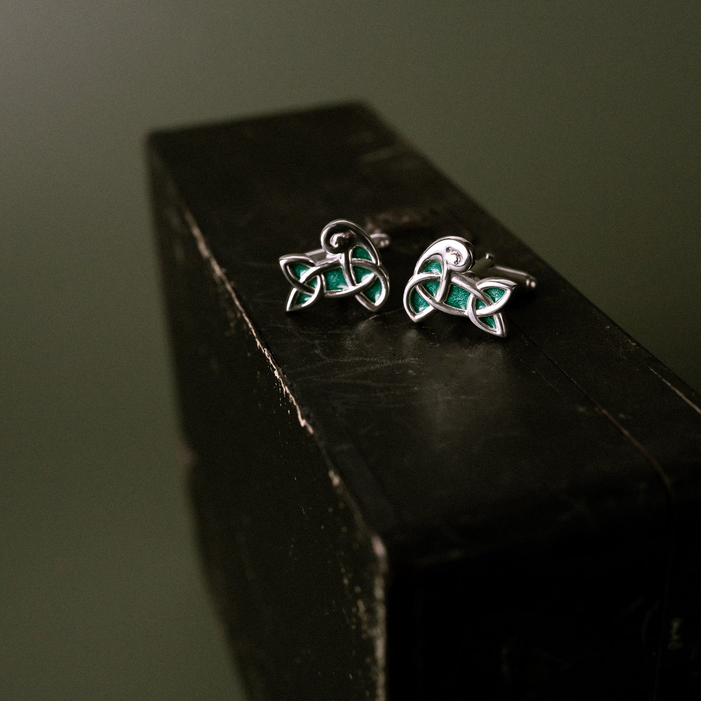 Sandulf's Cross Enamelled Silver Knot Cufflinks