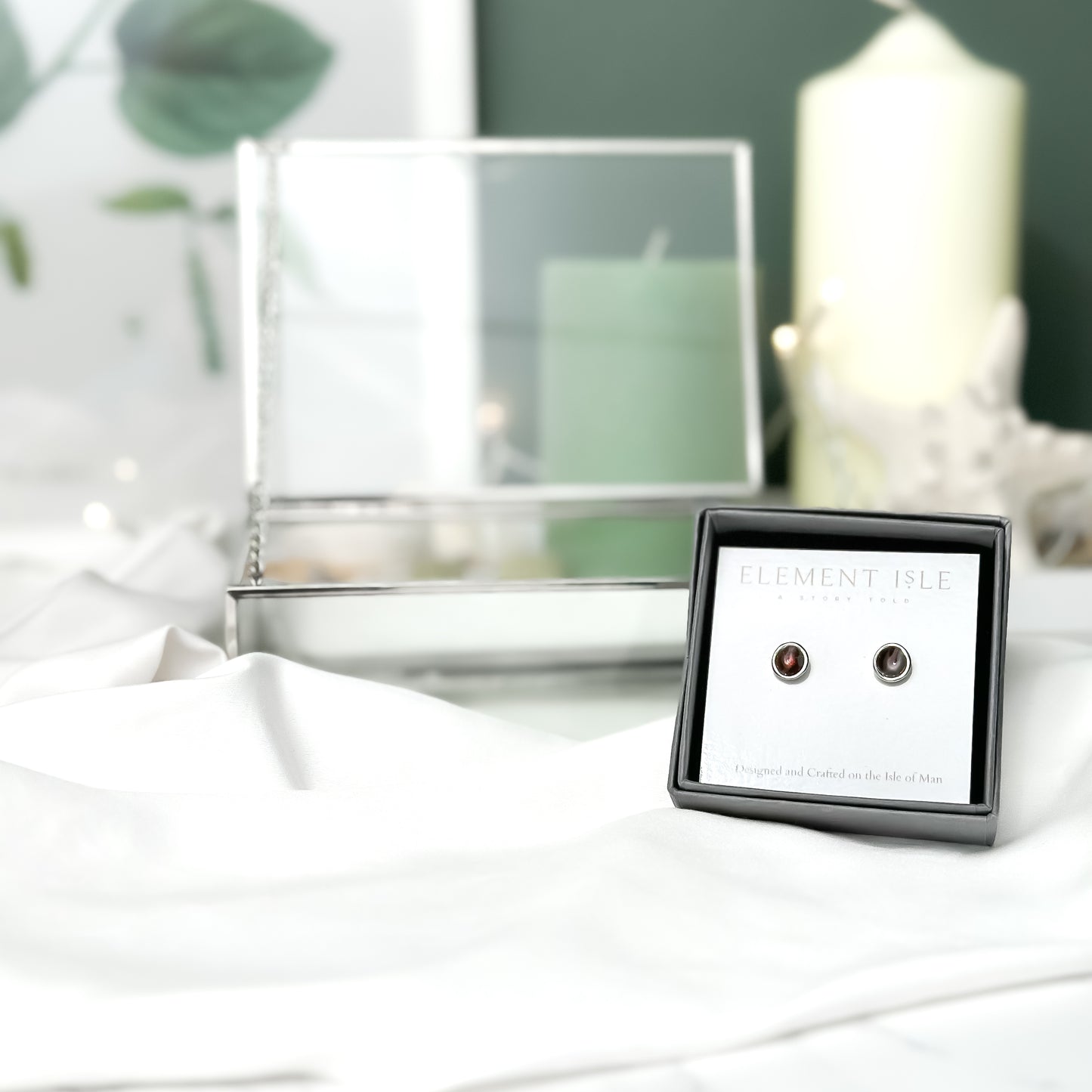 'Autumn Moors' Burgundy Droplet Stud Earrings