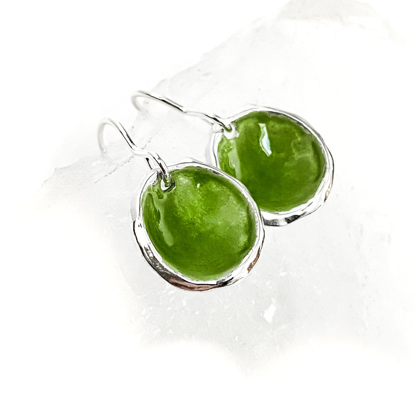 'Hidden Glen' Green Silver Droplet Earrings