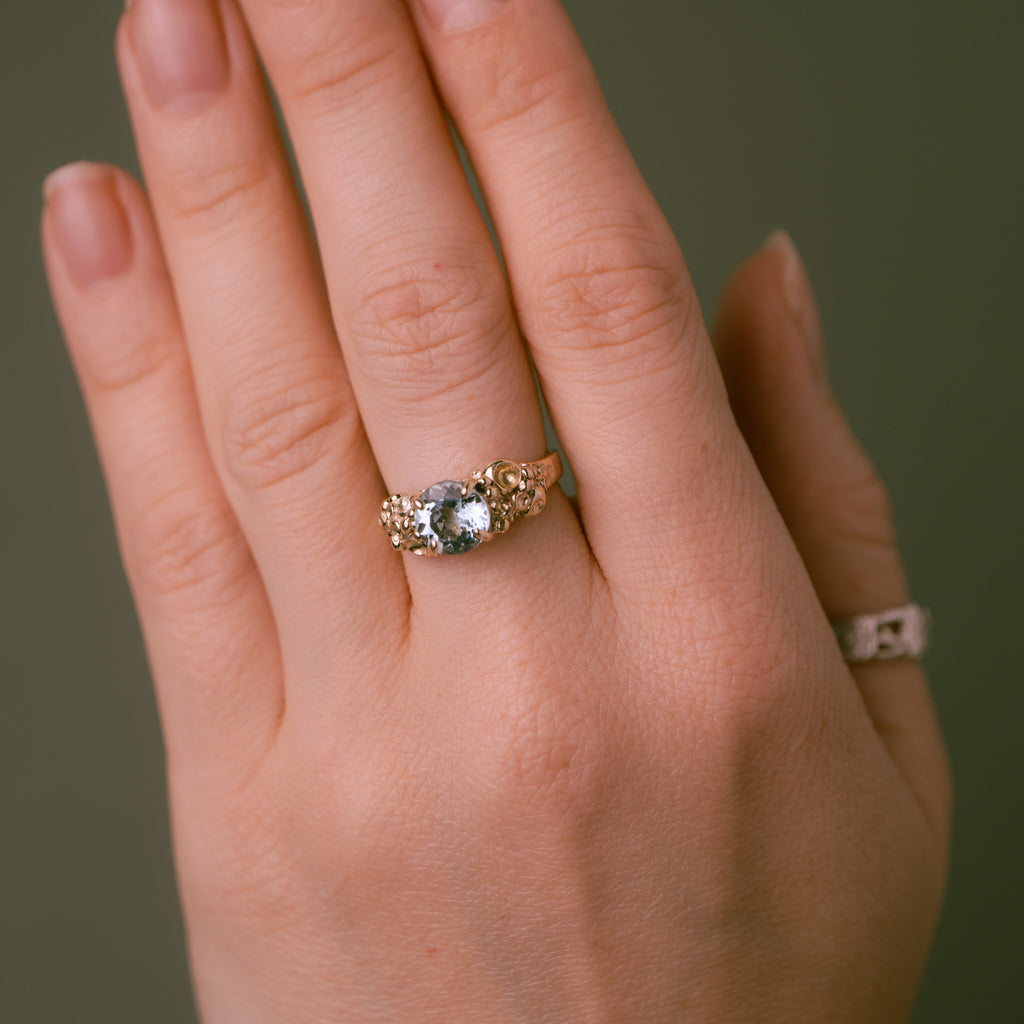 Barnacle Gold Ring with stunning Aquamarine