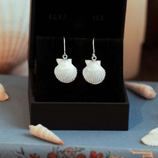 Sterling Silver Scallop Shell Dangle Earrings - Queenies