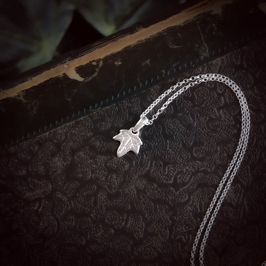 Ivy Leaf Silver Pendant Necklace