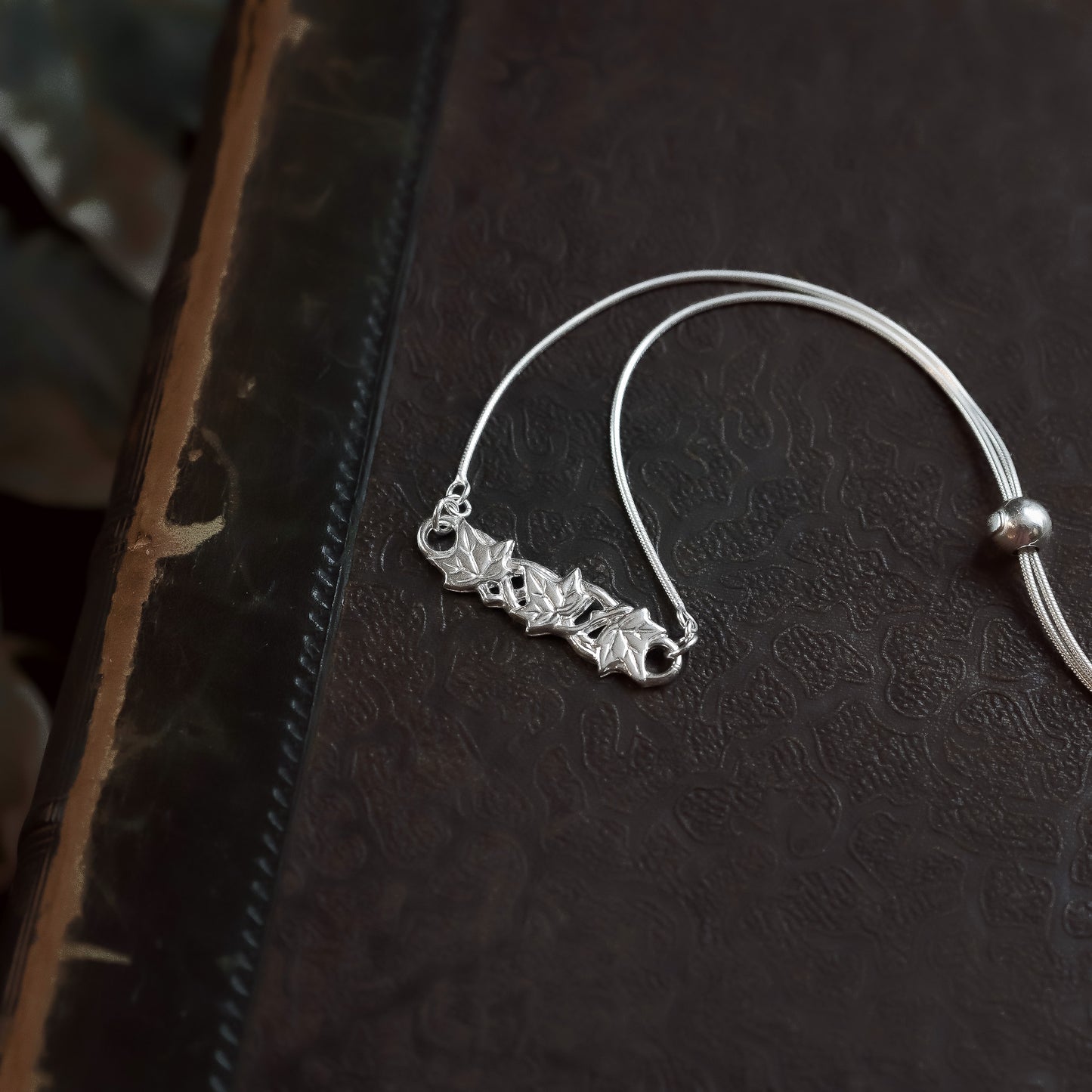 Silver Ivy Vine and Leaf Adjustable Slip Bracelet