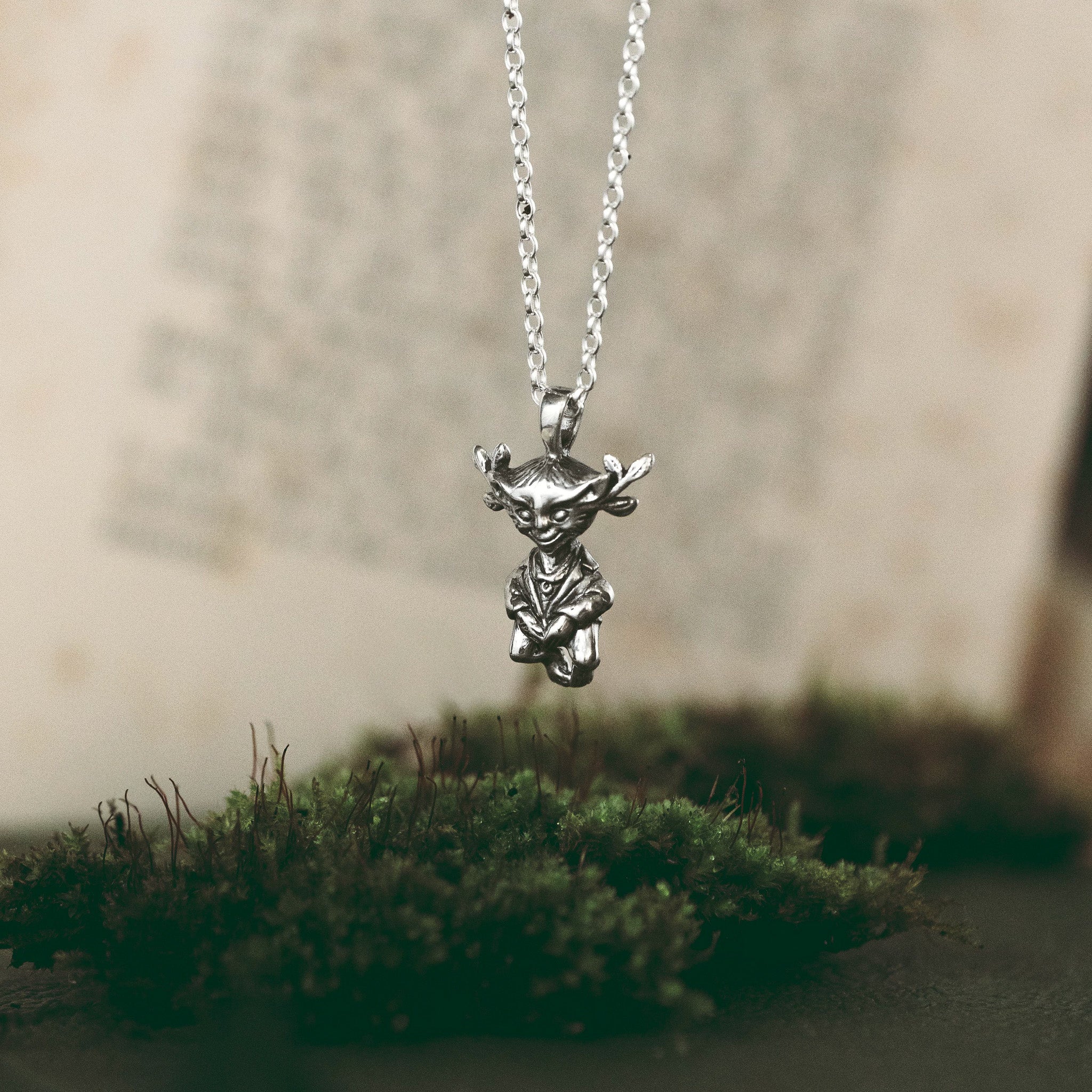 Mooinjer Veggey Pendant Necklace