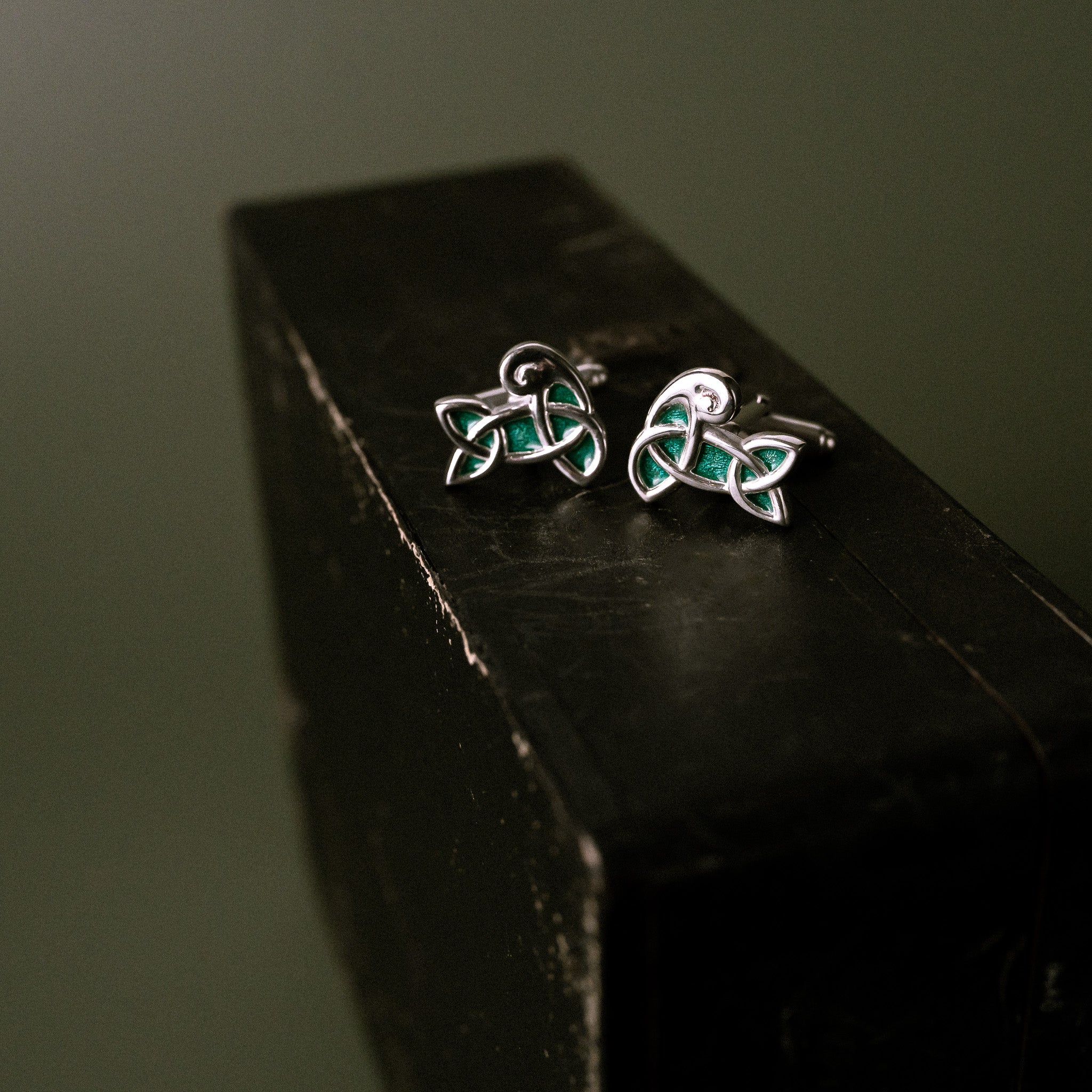 Sandulf's Cross Enamelled Silver Knot Cufflinks