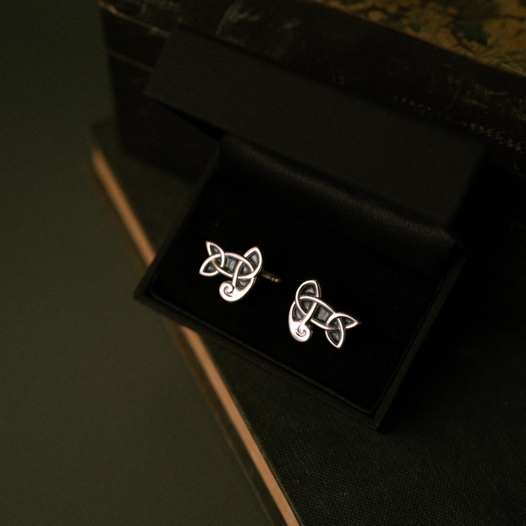 Sandulf's Cross Enamelled Silver Knot Cufflinks