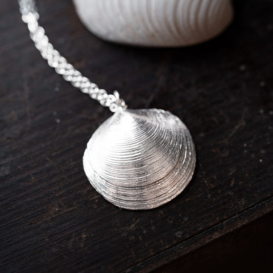 Sterling Silver Artemis Clam Shell Necklace