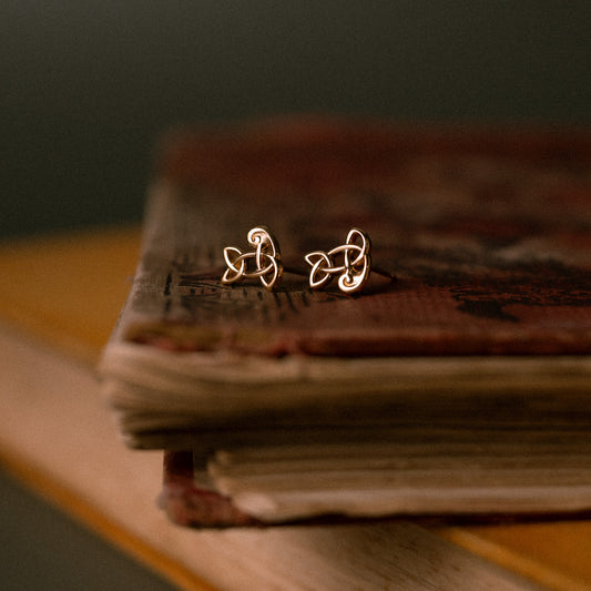 Gold Sandulf's Cross Knot Stud Earrings
