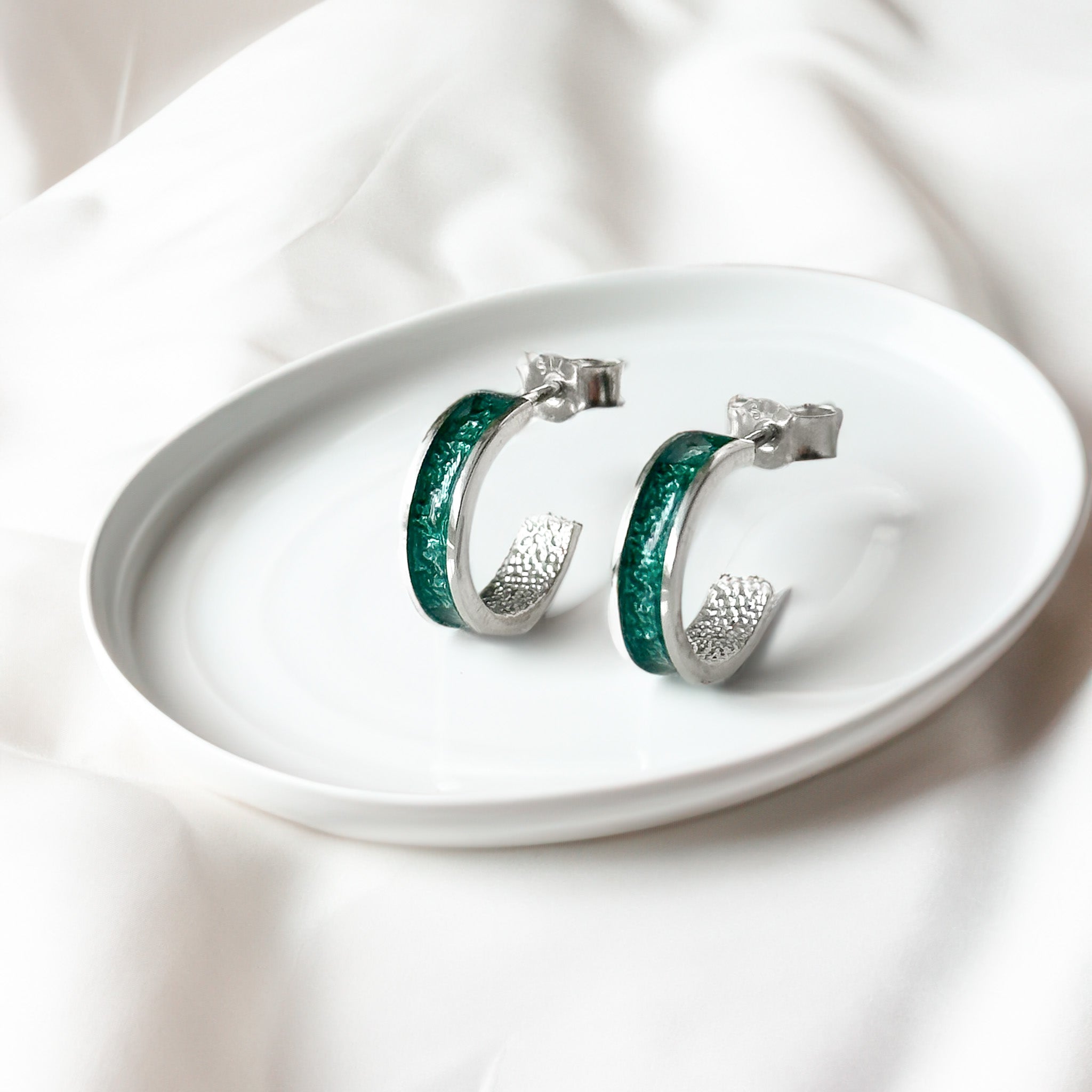 Jörð  - Bifröst Silver Enamel Hoop Earrings (Forest Green)