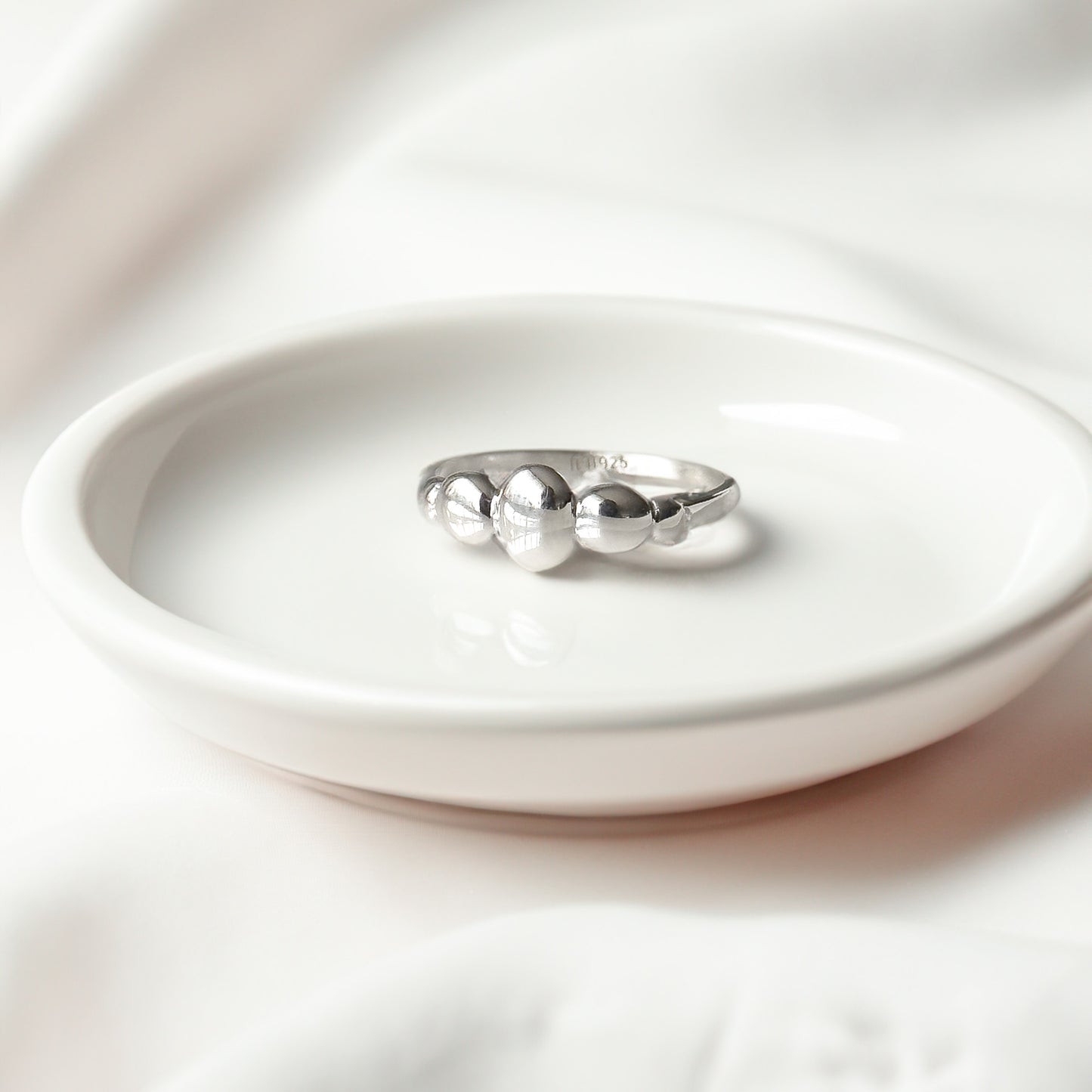 Silver Balance Pebble Ring