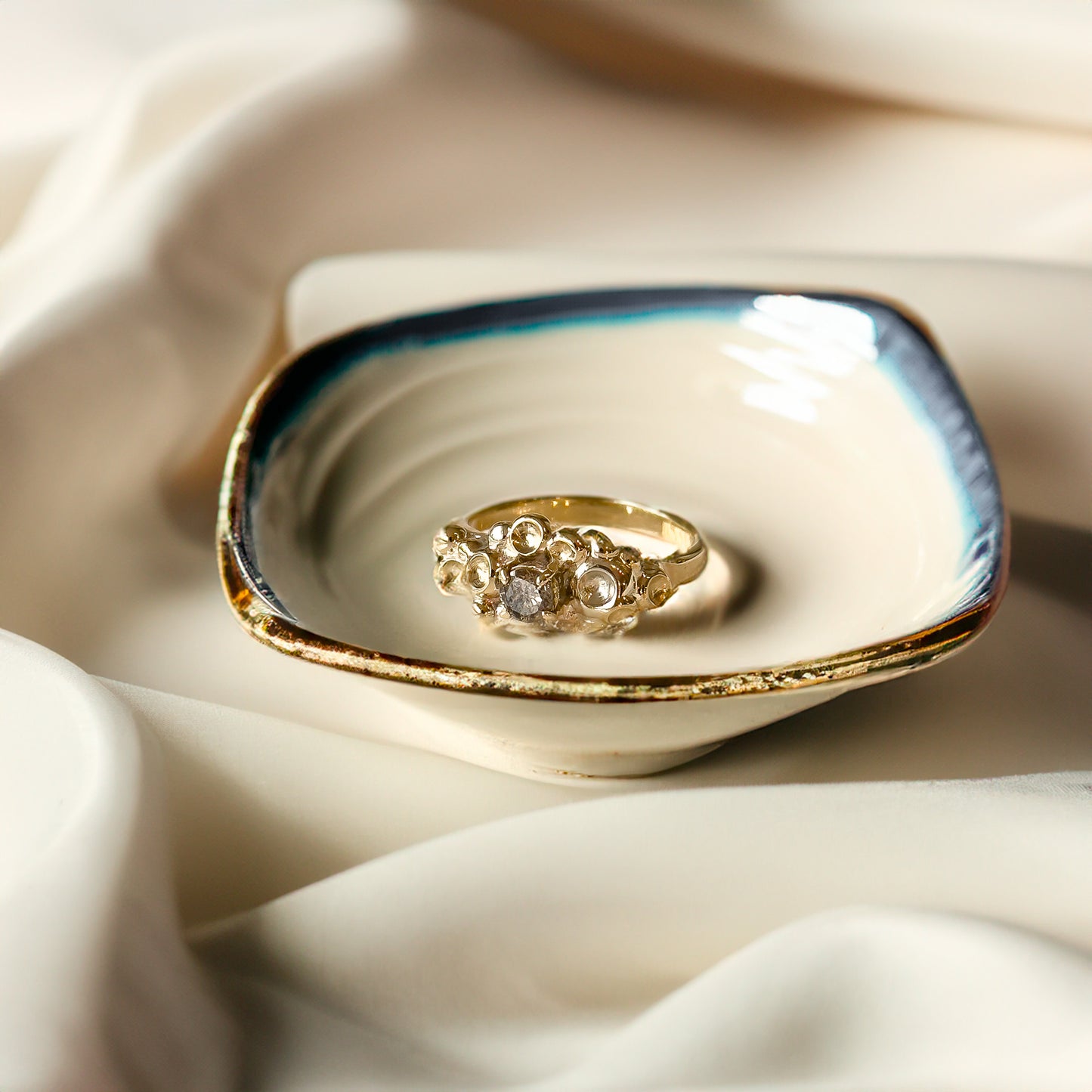 Barnacle Gold Ring with Salt and Pepper Diamond