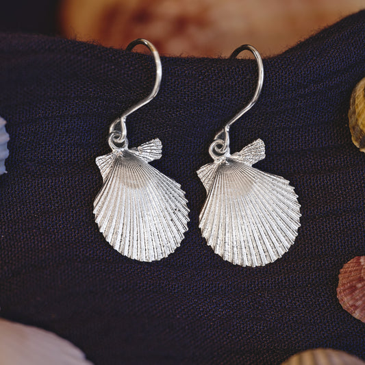 Sterling Silver Scallop Shell Dangle Earrings - Queenies