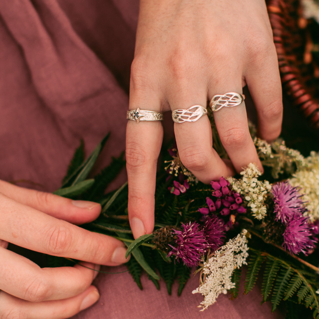 Silver Celtic Roots Ring