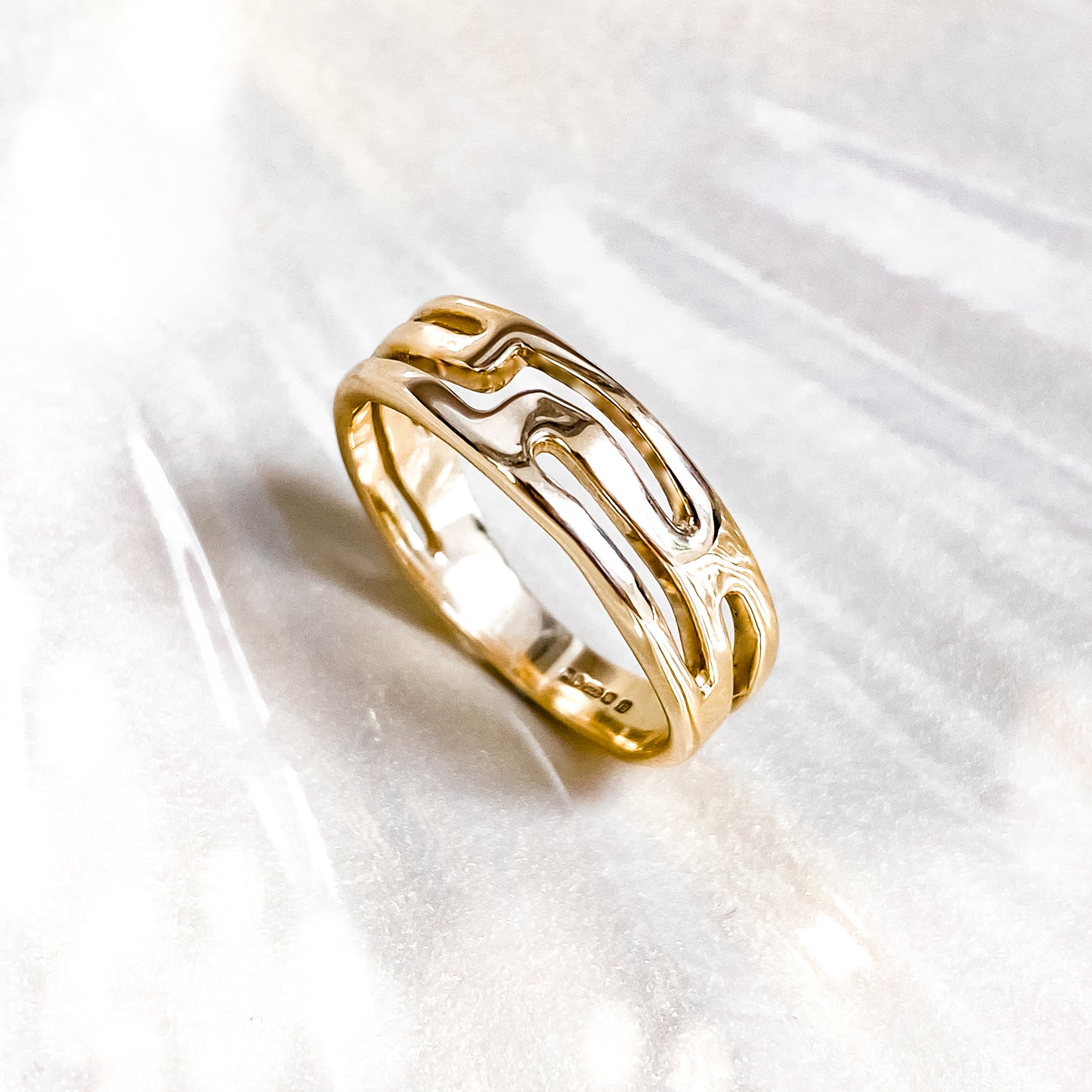 Gold Narrow Strata Ring - Yellow, Rose or White Gold