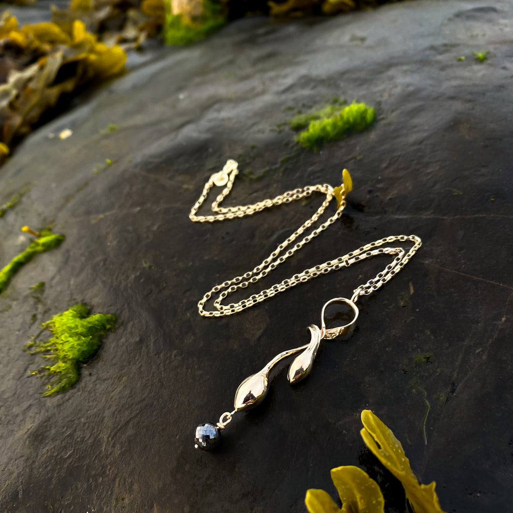 Gold Seaweed Pendant Necklace with Black Diamond