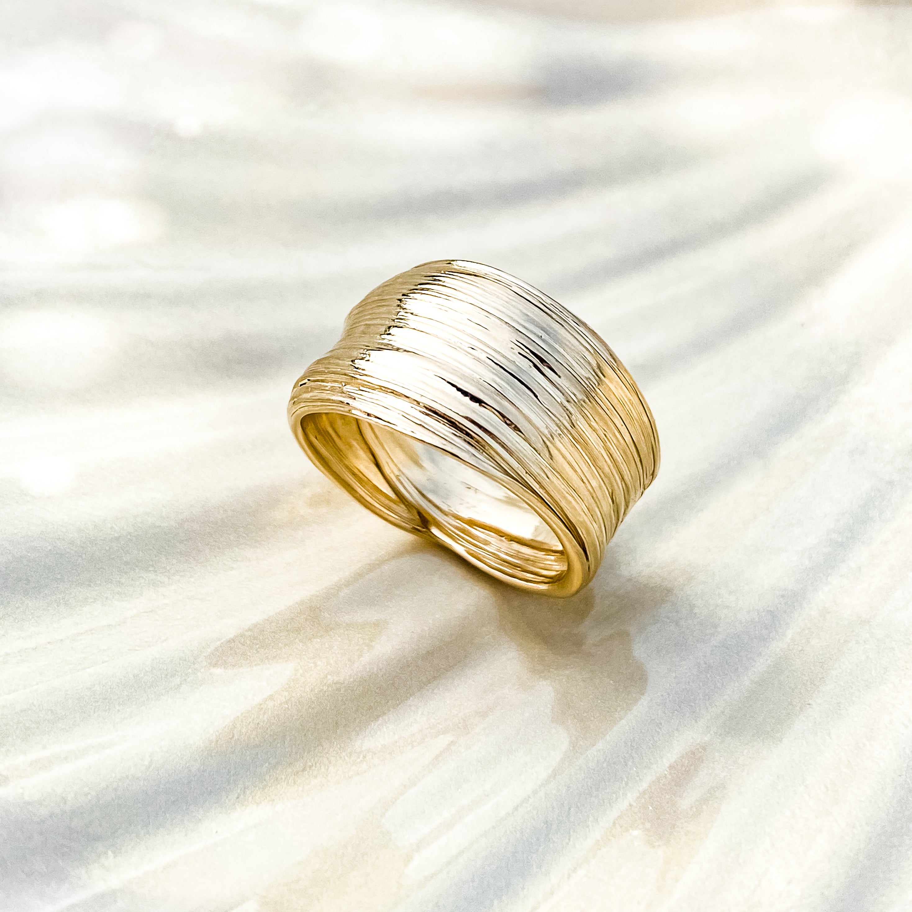 Gold Drift Ring - Size P