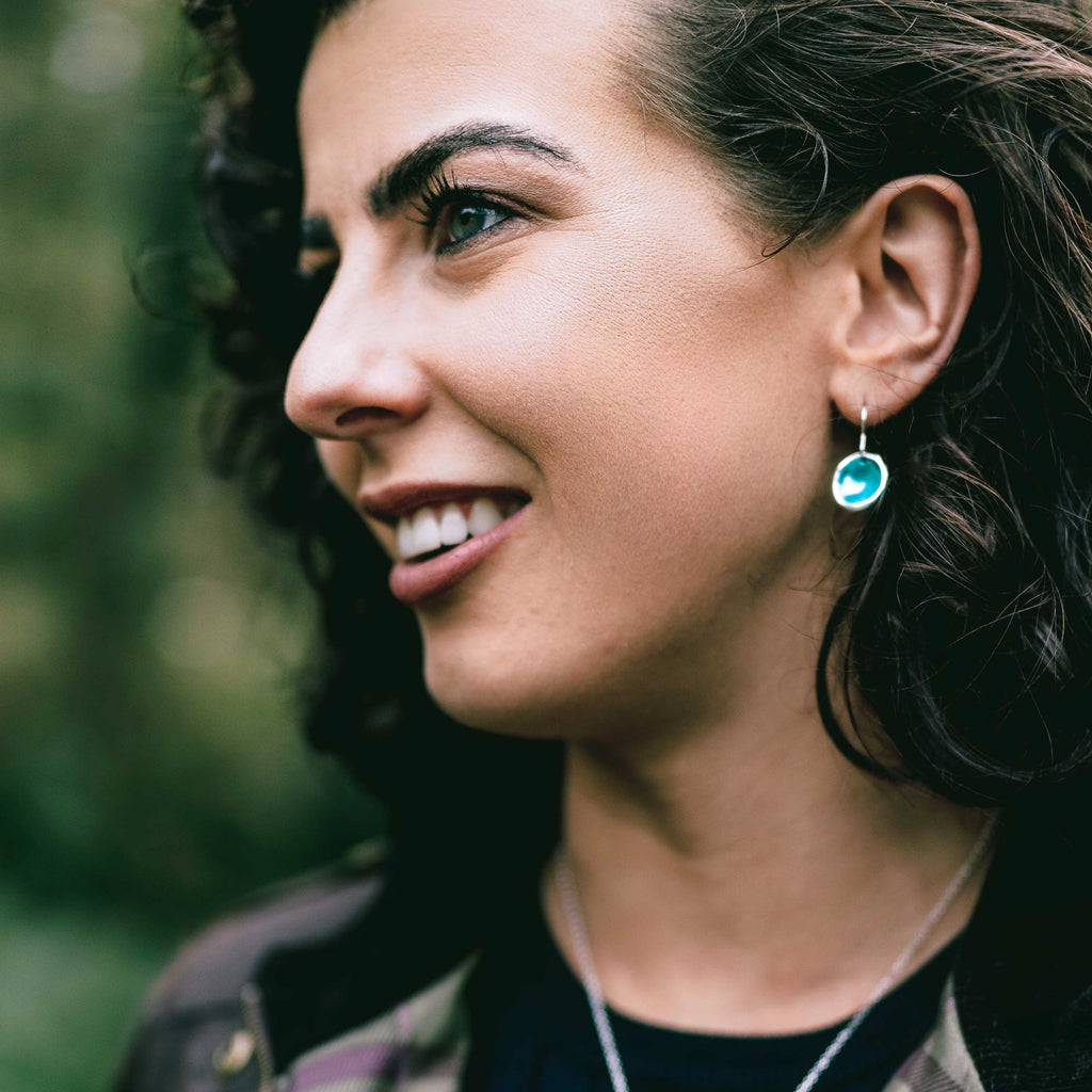 'Carrick Bay' Blue Silver Droplet Dangle Earrings