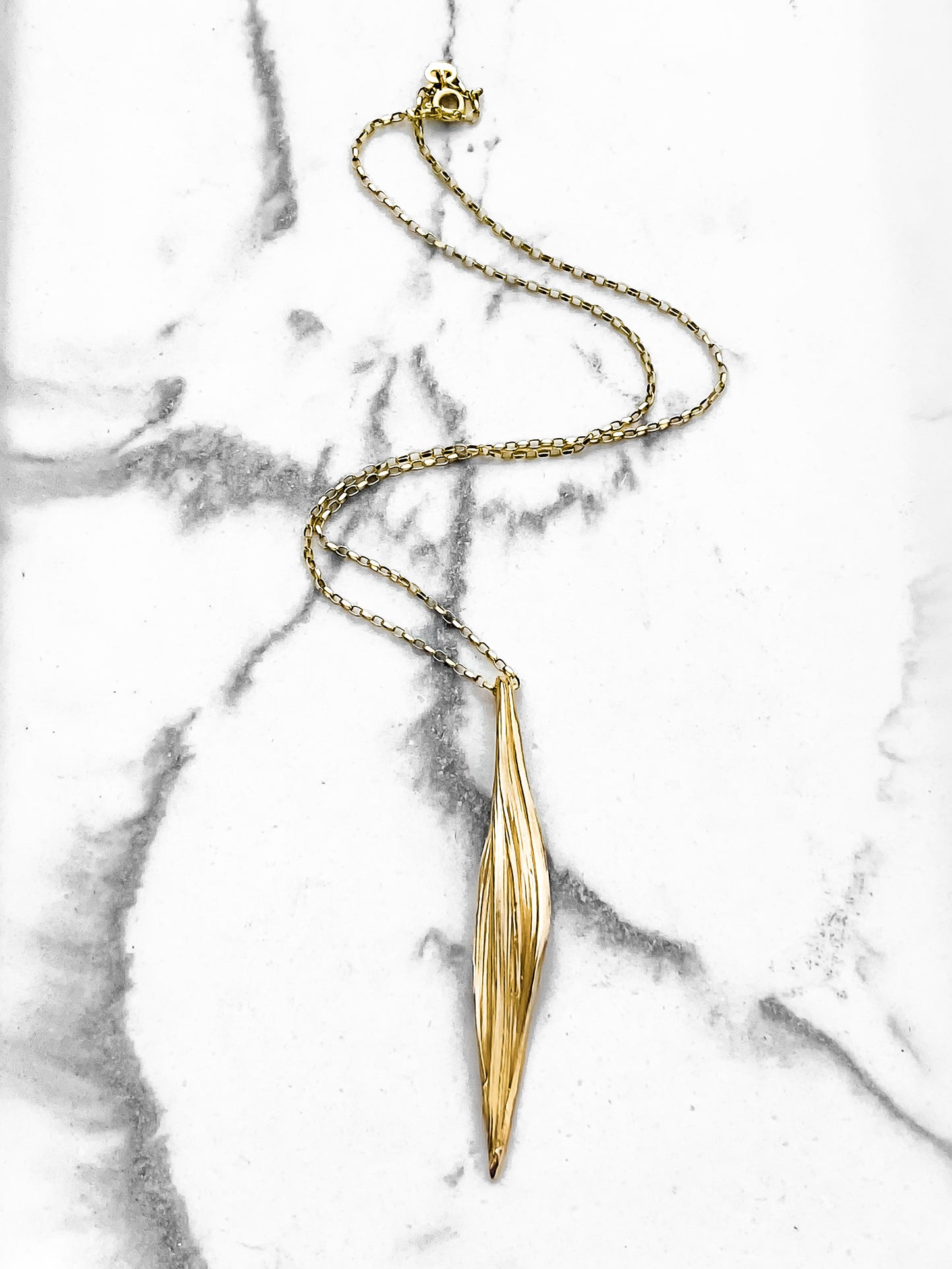 Gold Long Drift Pendant Necklace